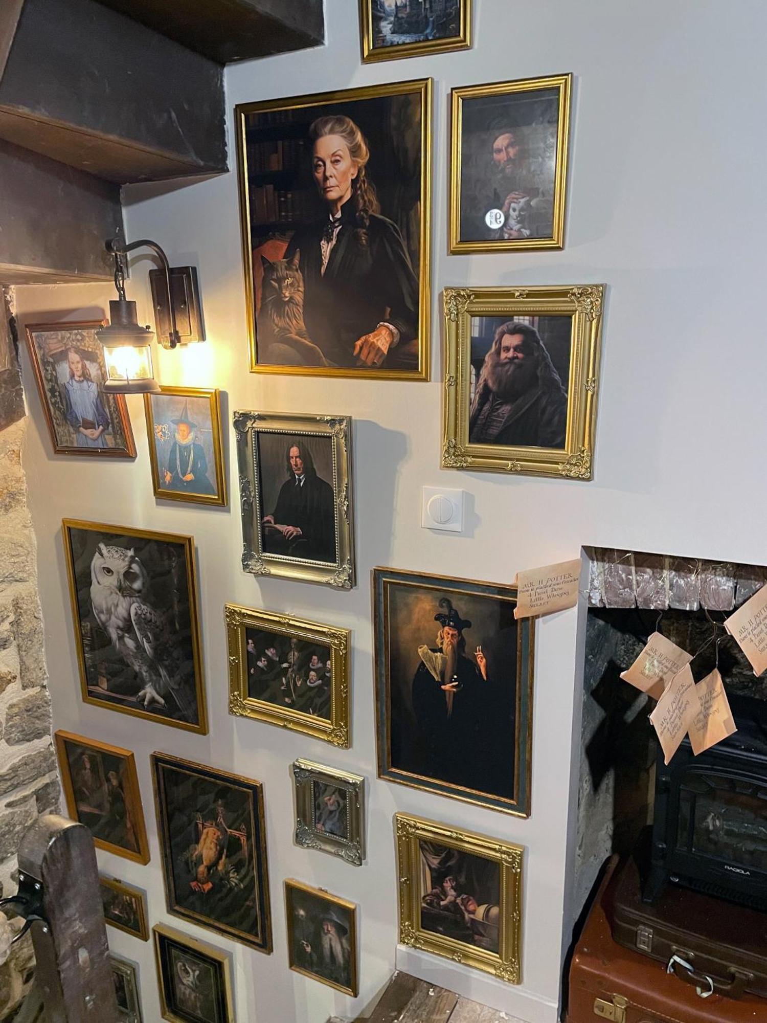 Impasse Des Mysteres - La Maison Des Sorciers Lehon/Dinan Bagian luar foto