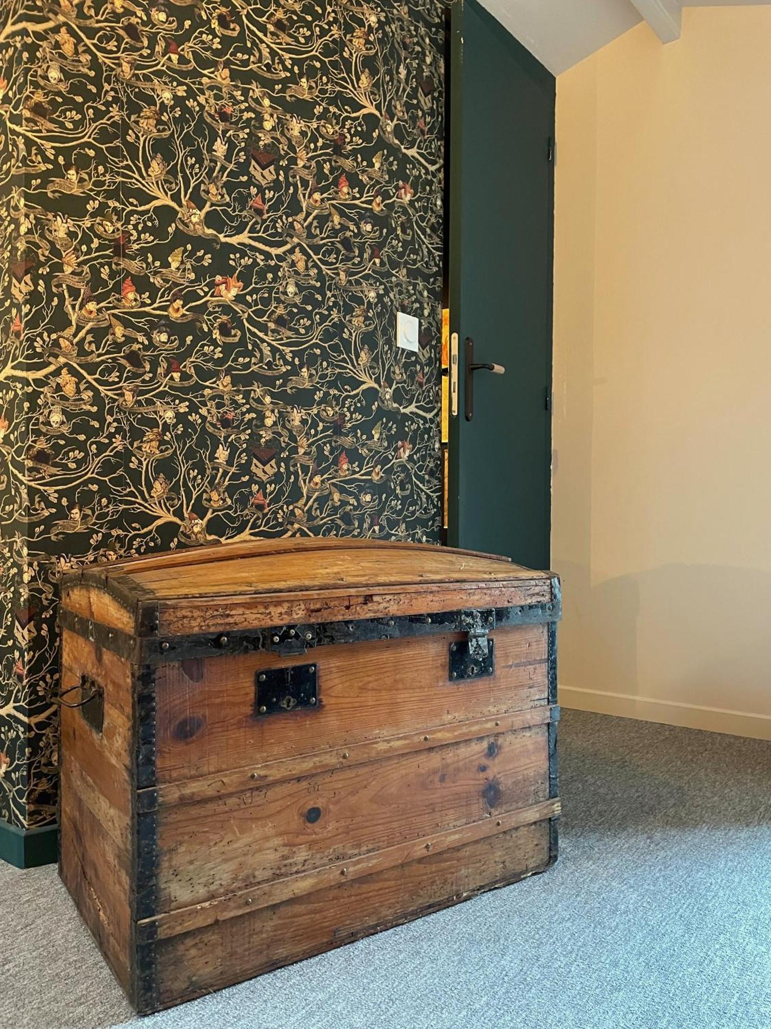 Impasse Des Mysteres - La Maison Des Sorciers Lehon/Dinan Bagian luar foto