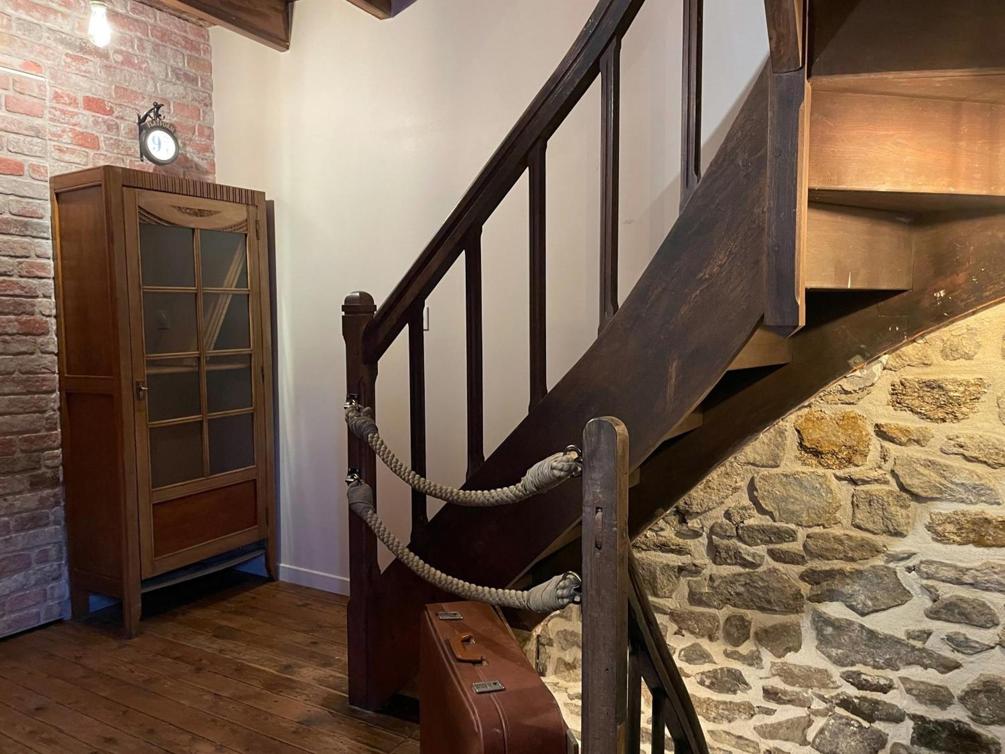 Impasse Des Mysteres - La Maison Des Sorciers Lehon/Dinan Bagian luar foto