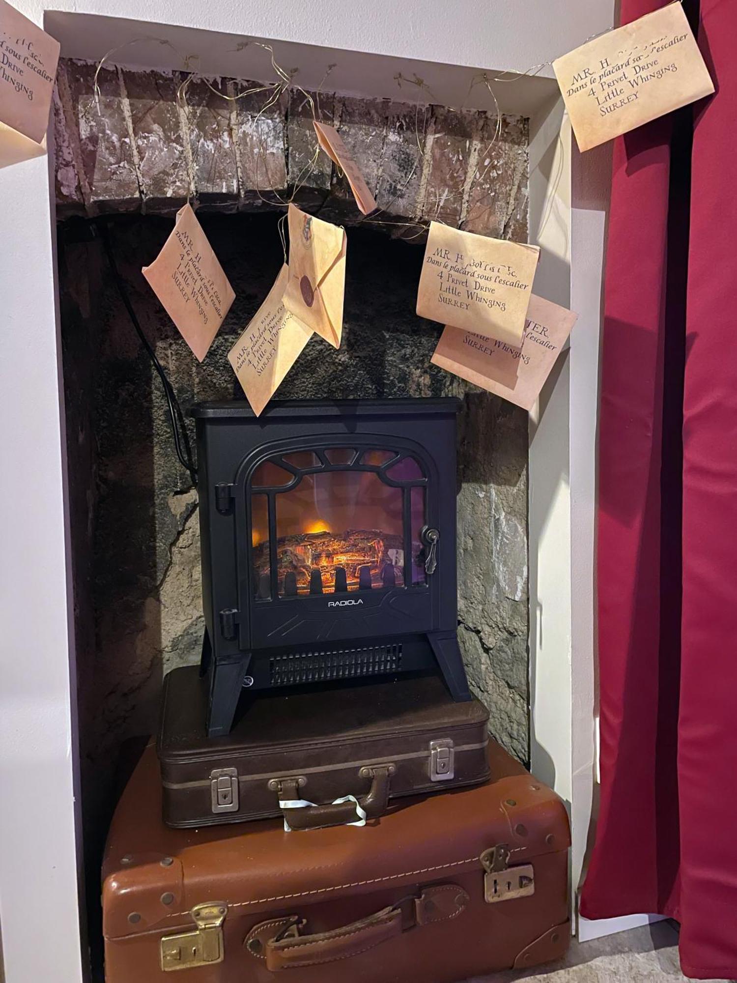 Impasse Des Mysteres - La Maison Des Sorciers Lehon/Dinan Bagian luar foto